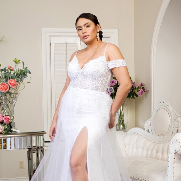 NEW SLEEVELESS OFF THE SHOULDER SHEATH WEDDING GOWN EMBROIDERED WITH LACE GL1946 - Picture 3 of 13